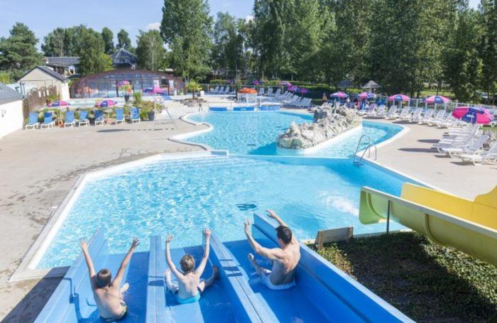 Mobil Home Le Galland De Dugny Онзен Екстер'єр фото